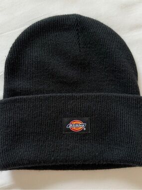 Dickies Black Beanie with Logo Patch